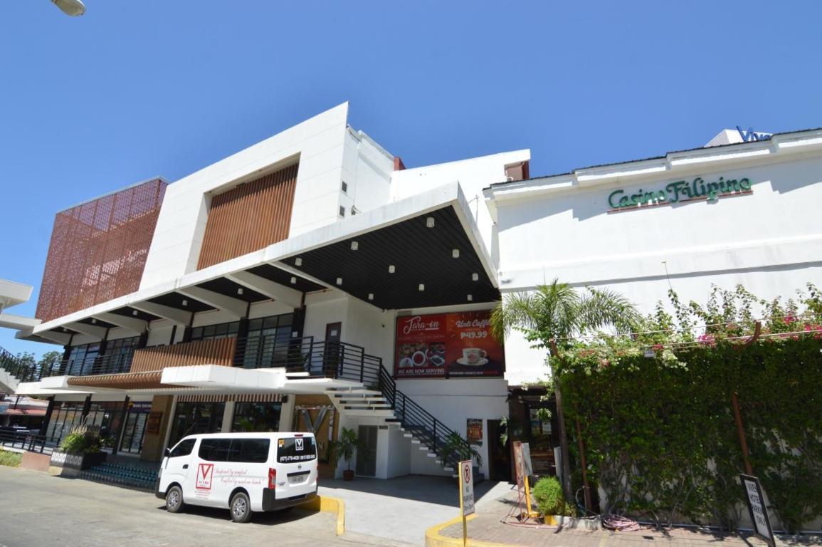 วิวอง โฮเต็ล Hotel ลาวัก ภายนอก รูปภาพ