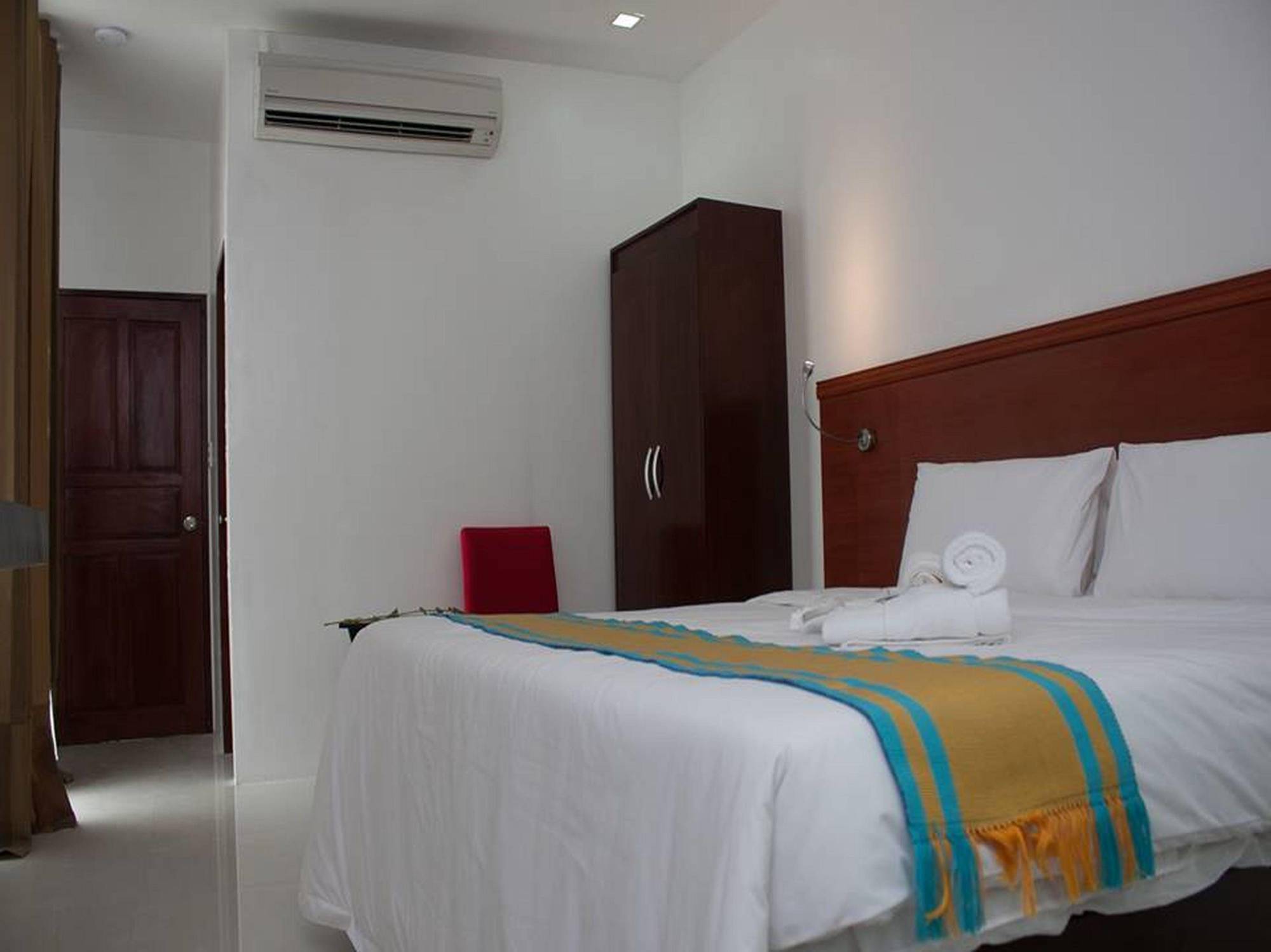 วิวอง โฮเต็ล Hotel ลาวัก ภายนอก รูปภาพ