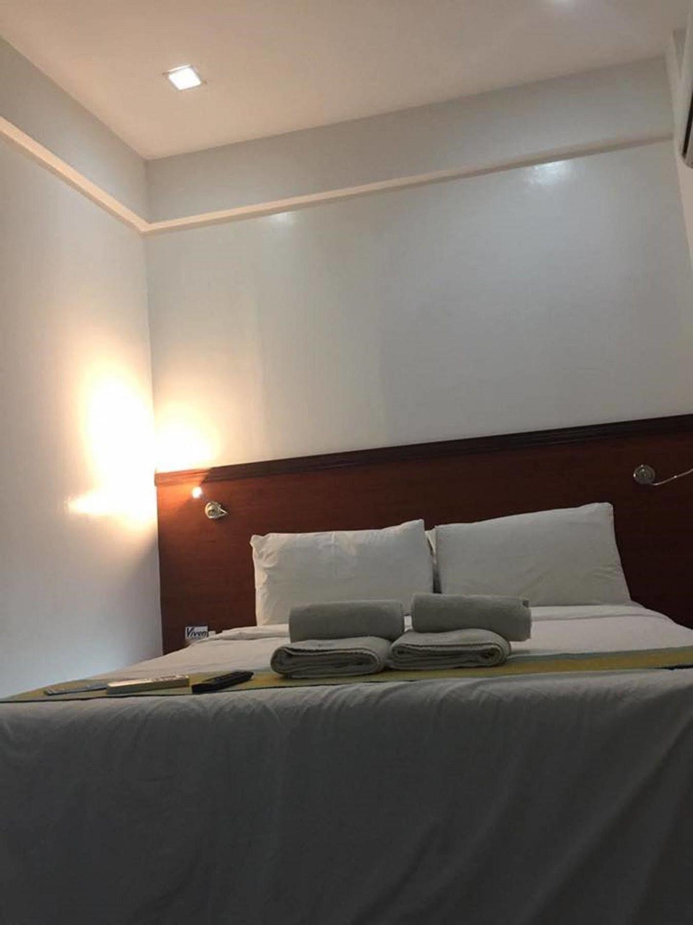 วิวอง โฮเต็ล Hotel ลาวัก ภายนอก รูปภาพ