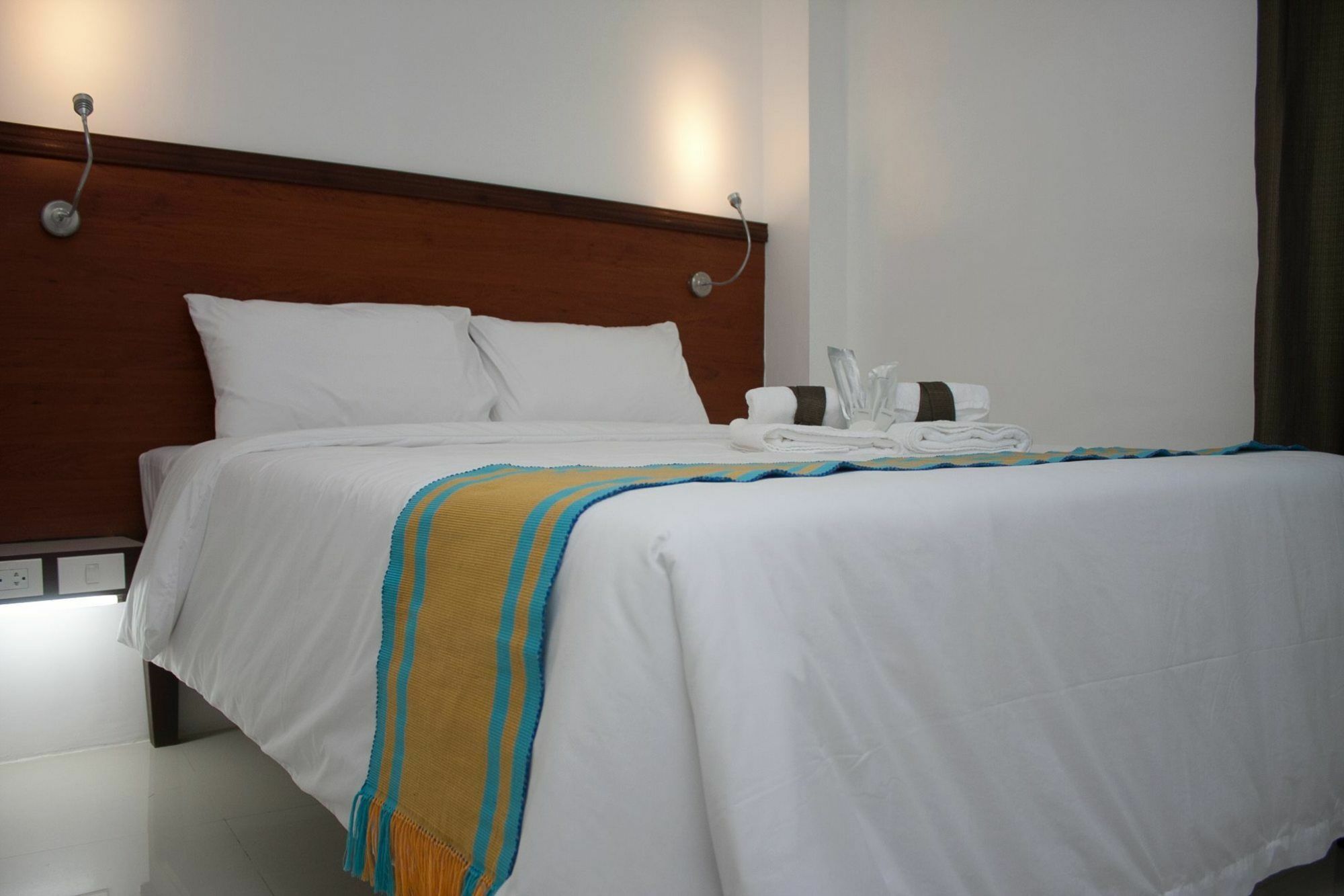 วิวอง โฮเต็ล Hotel ลาวัก ภายนอก รูปภาพ